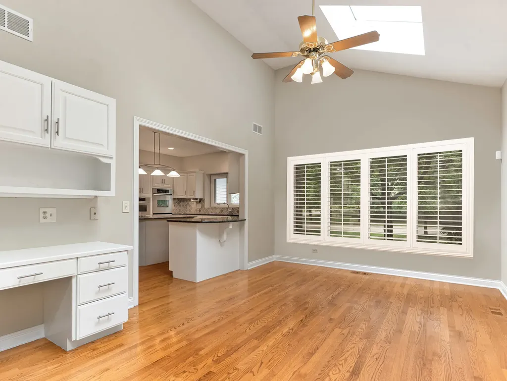 1035 Sheringham Drive Naperville IL 60565