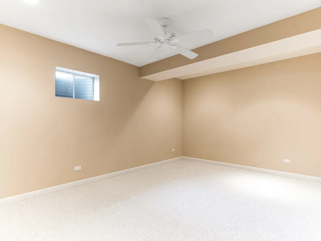 1035 Sheringham Drive Naperville IL 60565