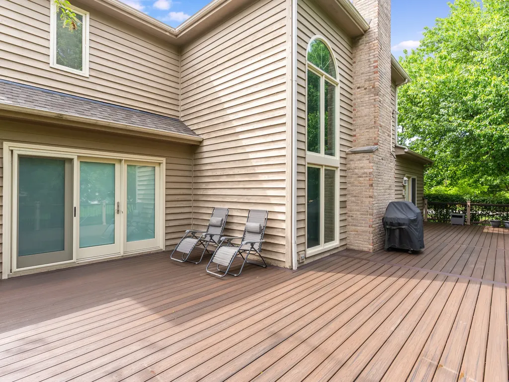 1035 Sheringham Drive Naperville IL 60565
