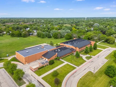 1035 Sheringham Drive Naperville IL 60565