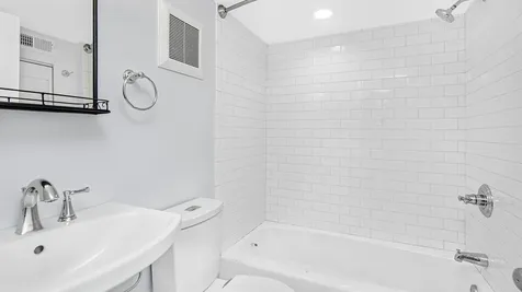 1648 North Sedgwick Street Chicago IL 60614