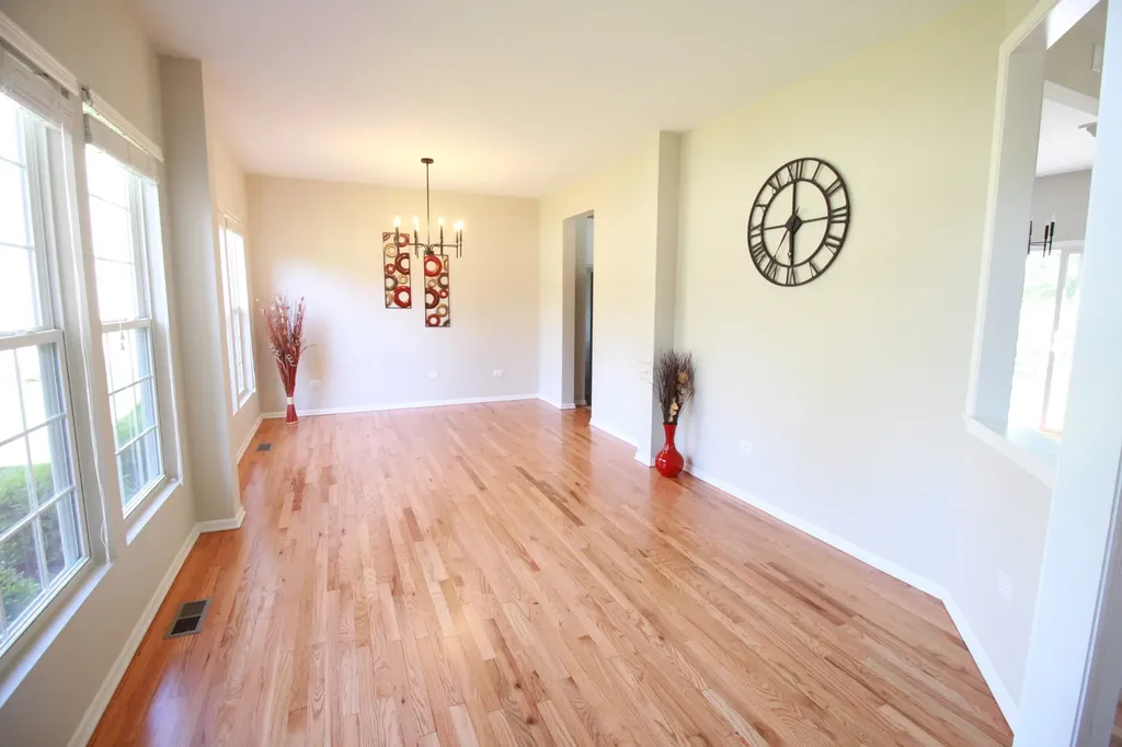 4 Catalpa Court Bolingbrook IL 60490