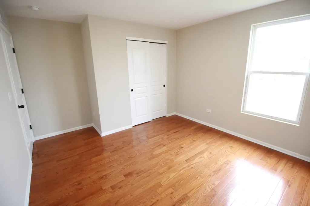 4 Catalpa Court Bolingbrook IL 60490