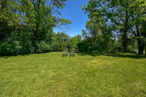 132 Halkirk Circle Inverness IL 60067