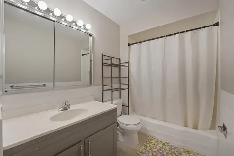 1533 North Arlington Heights Road Arlington Heights IL 60004