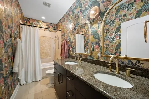 2219 North Campbell Avenue Chicago IL 60647