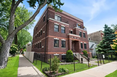 2219 North Campbell Avenue Chicago IL 60647