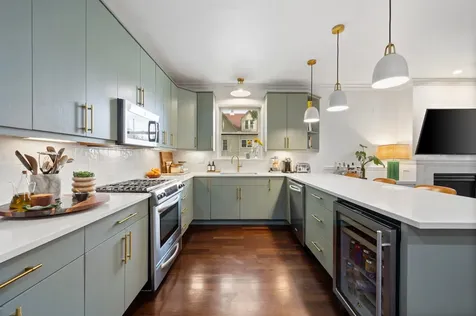 2219 North Campbell Avenue Chicago IL 60647