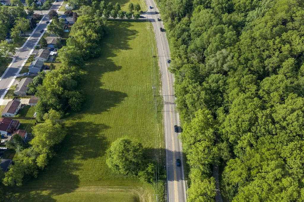 Lot 21 Route 31 Carpentersville IL 60110