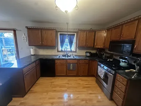 8718 Burton Road Wonder Lake IL 60097