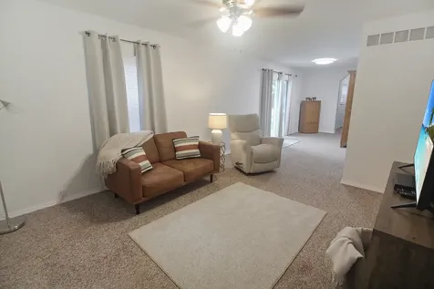536 West Grove Street Bloomington IL 61701