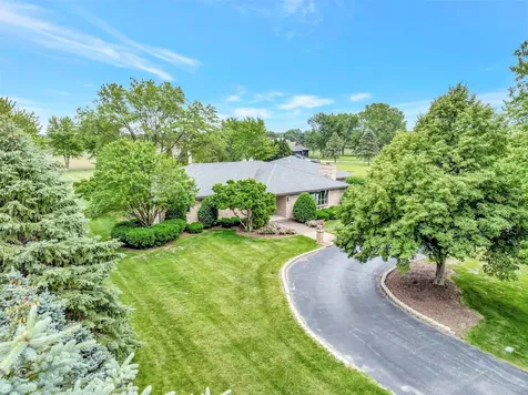 29285 South 80th Avenue Peotone IL 60468