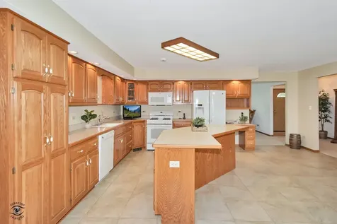 29285 South 80th Avenue Peotone IL 60468
