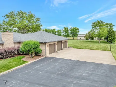 29285 South 80th Avenue Peotone IL 60468