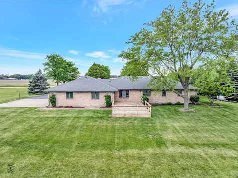 29285 South 80th Avenue Peotone IL 60468
