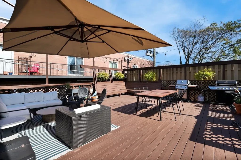 958 West Willow Street Chicago IL 60614