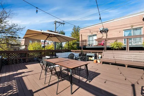 958 West Willow Street Chicago IL 60614