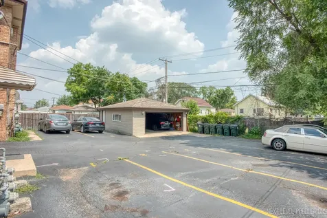 1617 North 35th Avenue Melrose Park IL 60160