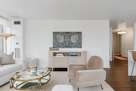 100 East Walton Street Chicago IL 60611