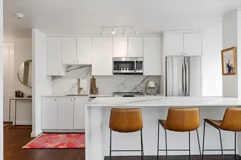 100 East Walton Street Chicago IL 60611