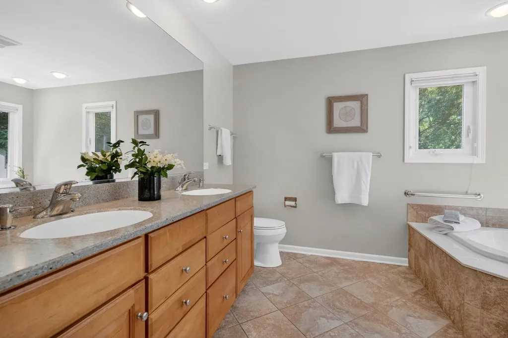 226 Ketten Drive Naperville IL 60563