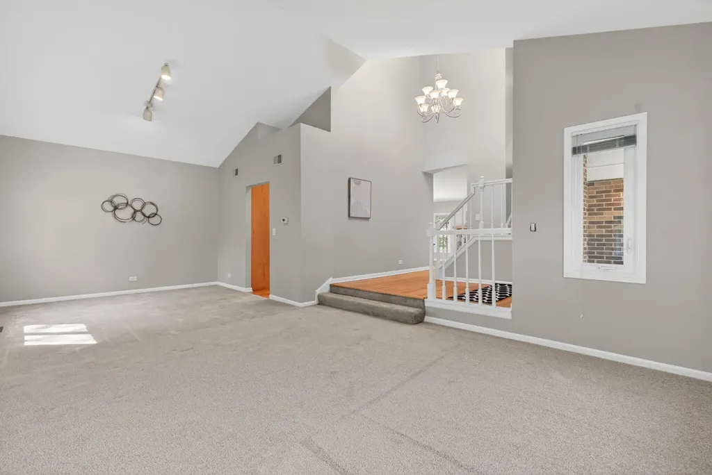226 Ketten Drive Naperville IL 60563