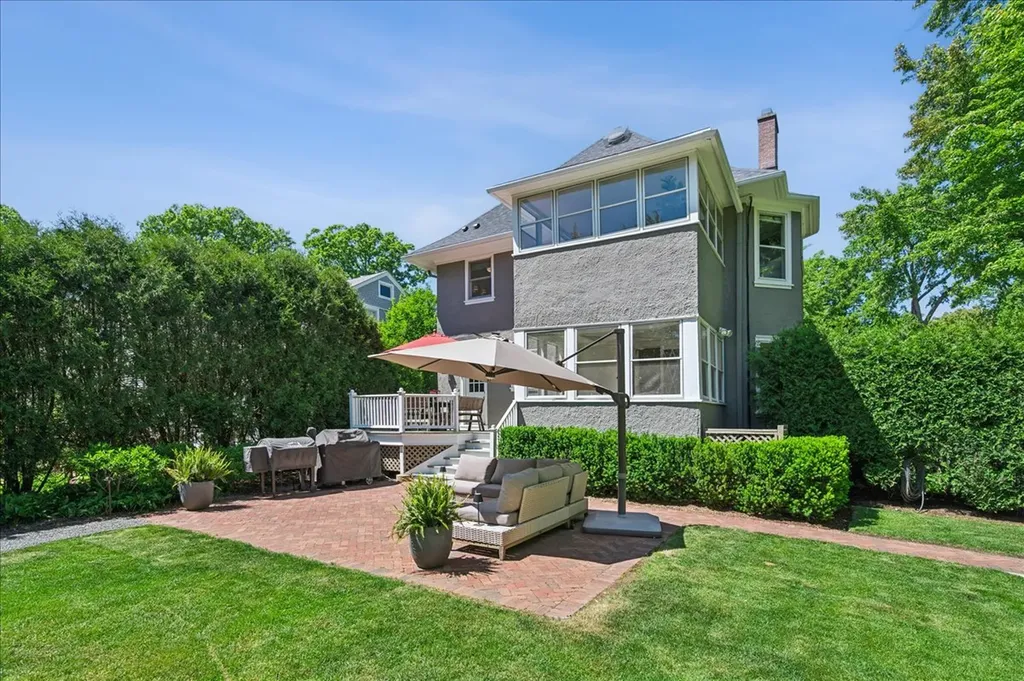1001 Lake Avenue Wilmette IL 60091