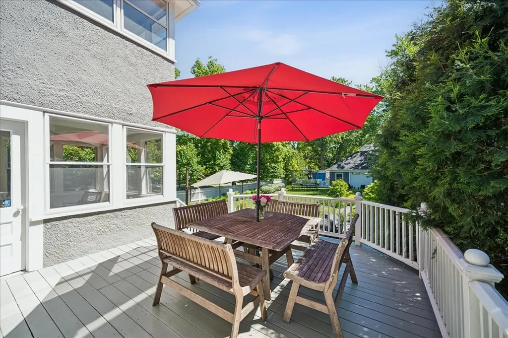 1001 Lake Avenue Wilmette IL 60091