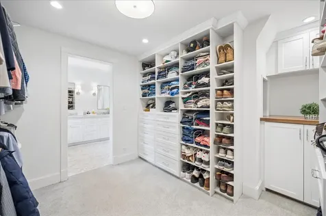 1001 Lake Avenue Wilmette IL 60091
