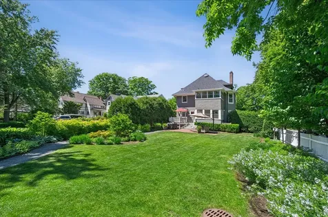 1001 Lake Avenue Wilmette IL 60091