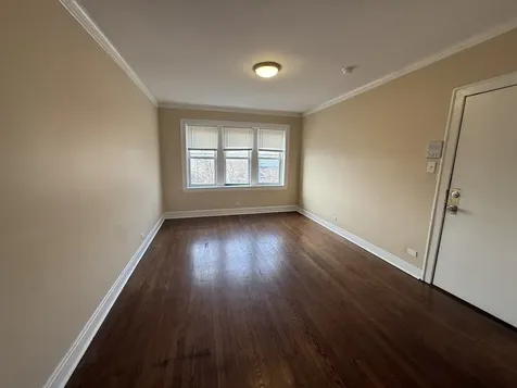 4456 West Diversey Avenue Chicago IL 60639