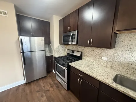 4456 West Diversey Avenue Chicago IL 60639