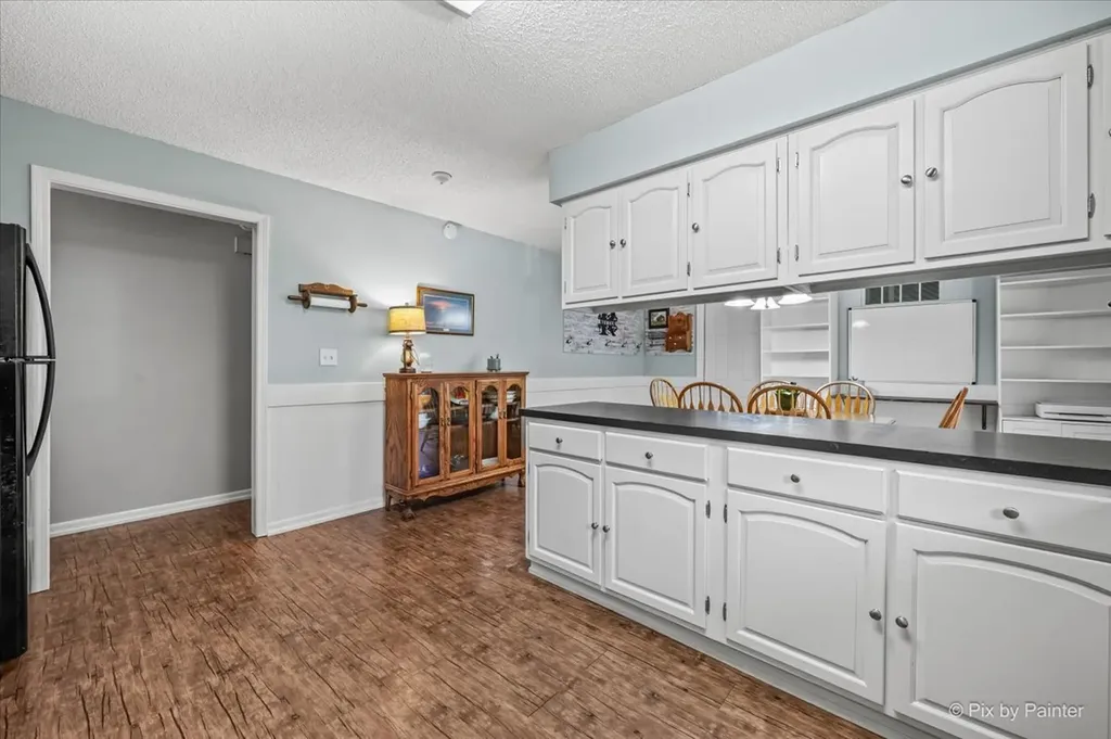 321 Ingleside Avenue Aurora IL 60506