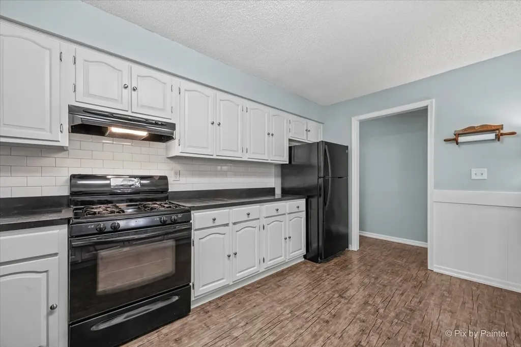 321 Ingleside Avenue Aurora IL 60506