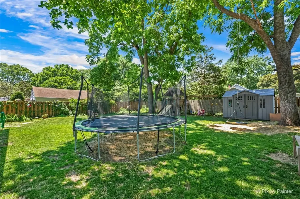 321 Ingleside Avenue Aurora IL 60506
