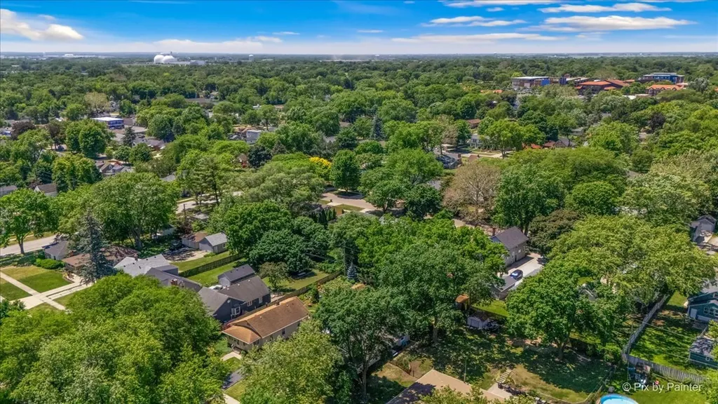 321 Ingleside Avenue Aurora IL 60506