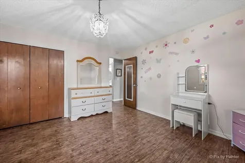 321 Ingleside Avenue Aurora IL 60506