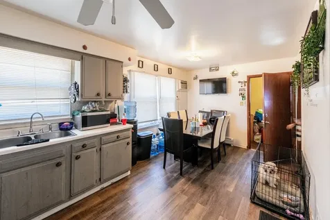 1619 North 35th Avenue Melrose Park IL 60160