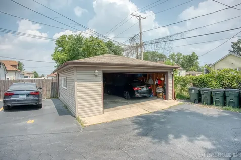 1619 North 35th Avenue Melrose Park IL 60160