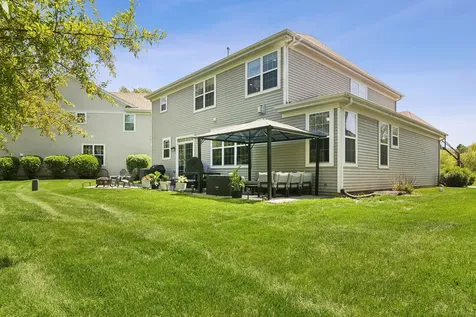 2313 Avalon Drive Buffalo Grove IL 60089