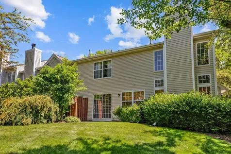 2910 Belle Lane Schaumburg IL 60193