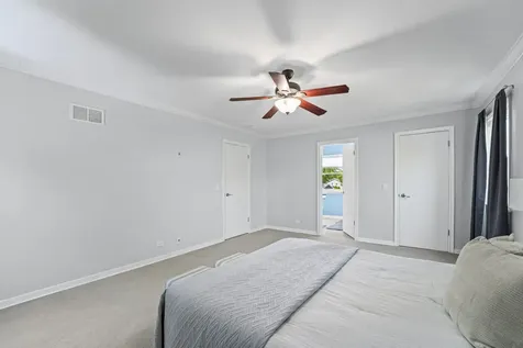 627 South Patton Avenue Arlington Heights IL 60005