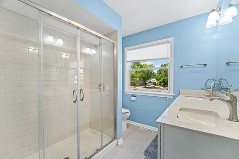 627 South Patton Avenue Arlington Heights IL 60005
