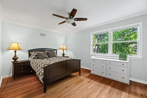 627 South Patton Avenue Arlington Heights IL 60005