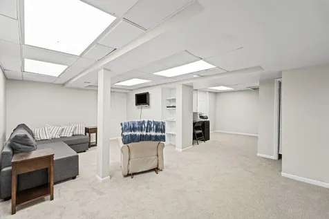 627 South Patton Avenue Arlington Heights IL 60005