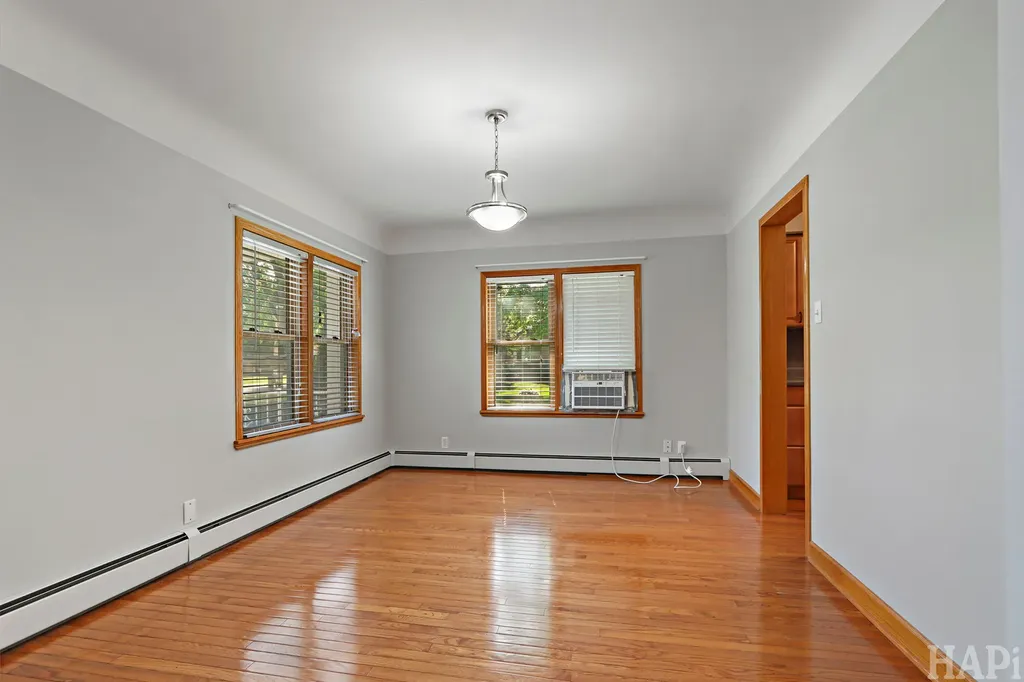 281 Chestnut Street Antioch IL 60002