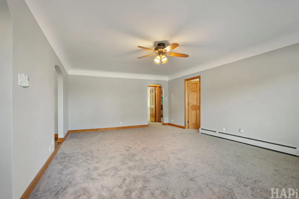 281 Chestnut Street Antioch IL 60002