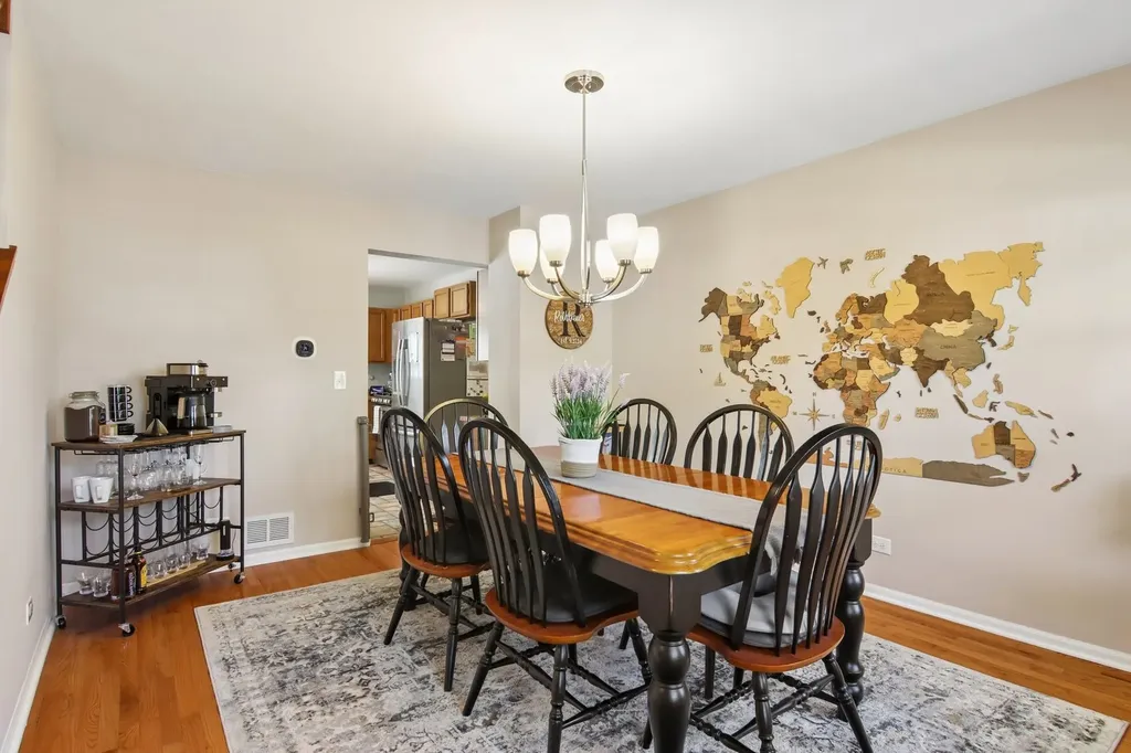3880 Thornberry Way Lake In The Hills IL 60156