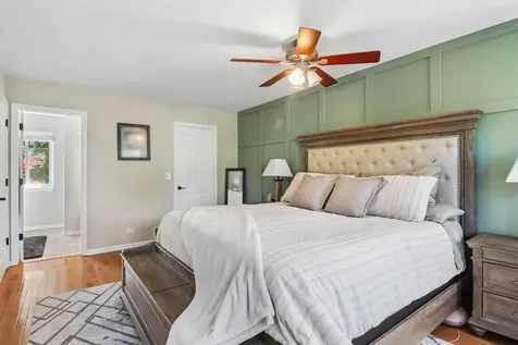 3880 Thornberry Way Lake In The Hills IL 60156