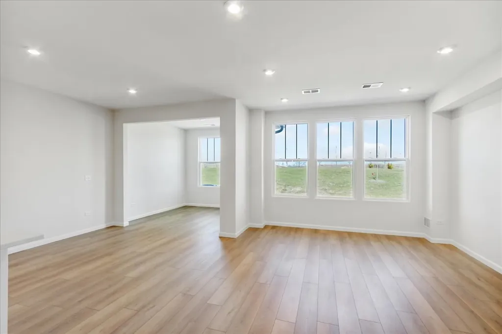 716 Switchgrass Way Bolingbrook IL 60490